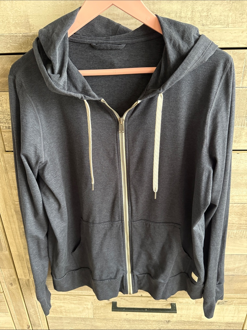 Vuori zip up hoody